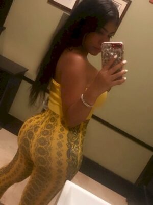 אליס פצצת על