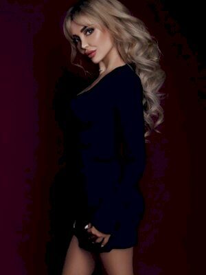 מרינה פצצת על