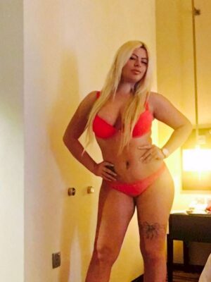 מגי פצצת על