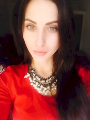 סנדרה בחורה מטריפה