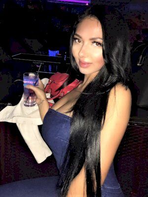 ארינה בחורות צעירות אצלך