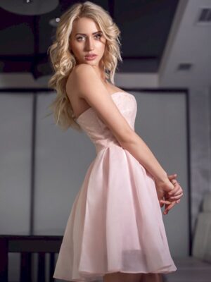 לי-יה בחורות צעירות אצלך